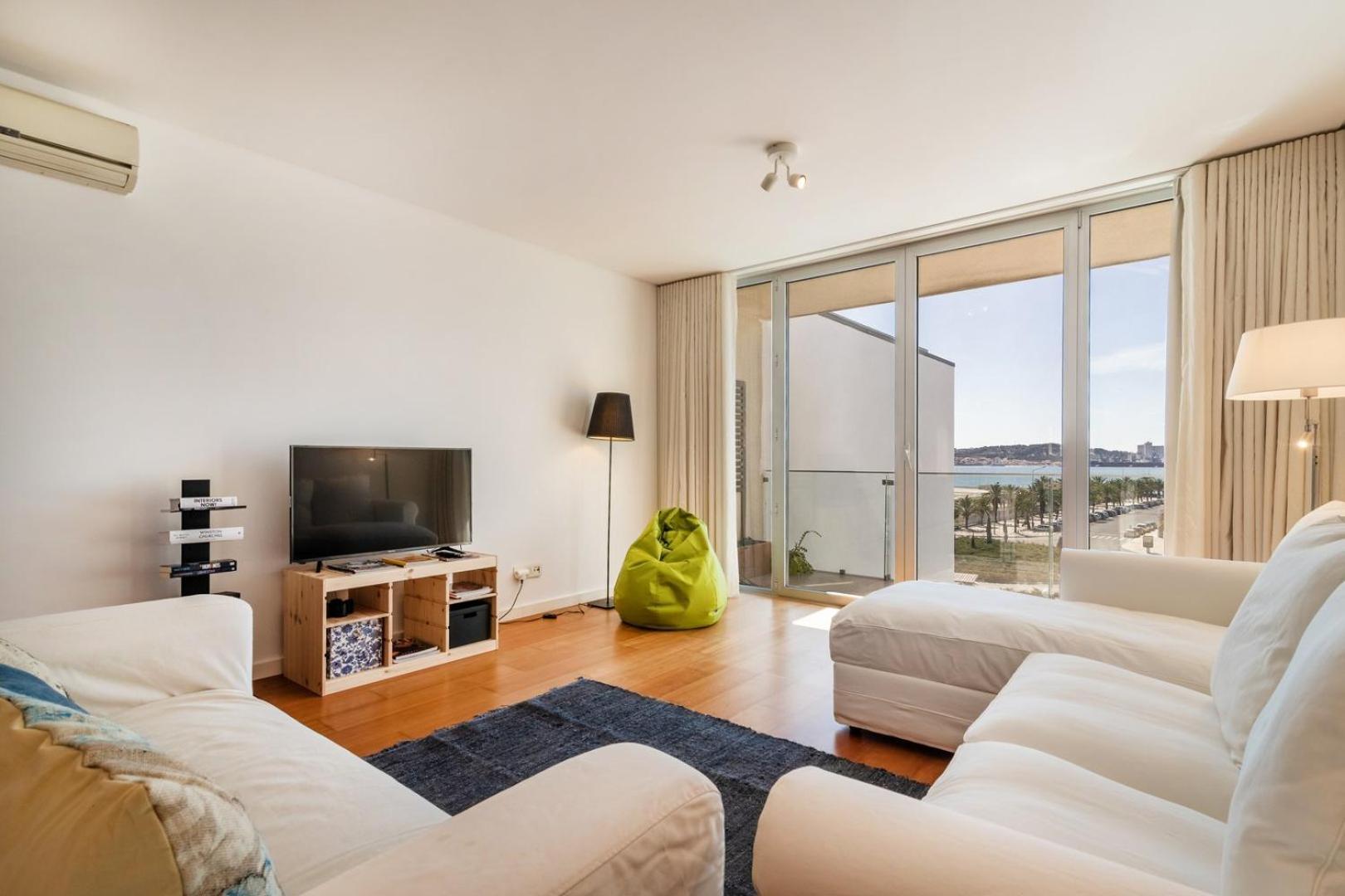 Апартаменты Guestready - Alges Apt With Stunning Rooftop Pool Экстерьер фото