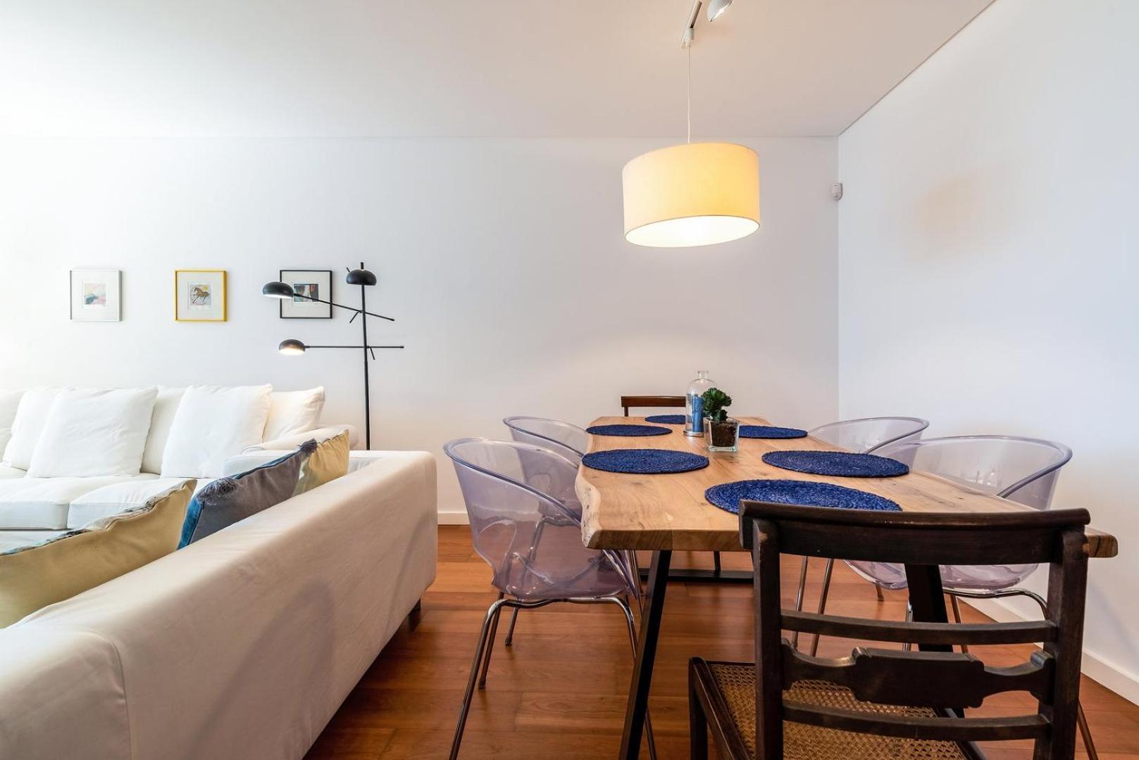 Апартаменты Guestready - Alges Apt With Stunning Rooftop Pool Экстерьер фото
